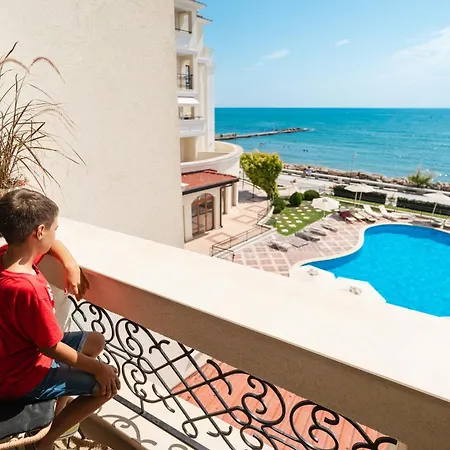 Irini- Sea View, Free Parking, Complex Carpe Diem Appartement