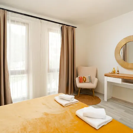 Irini- Sea View, Free Parking, Complex Carpe Diem Apartament *