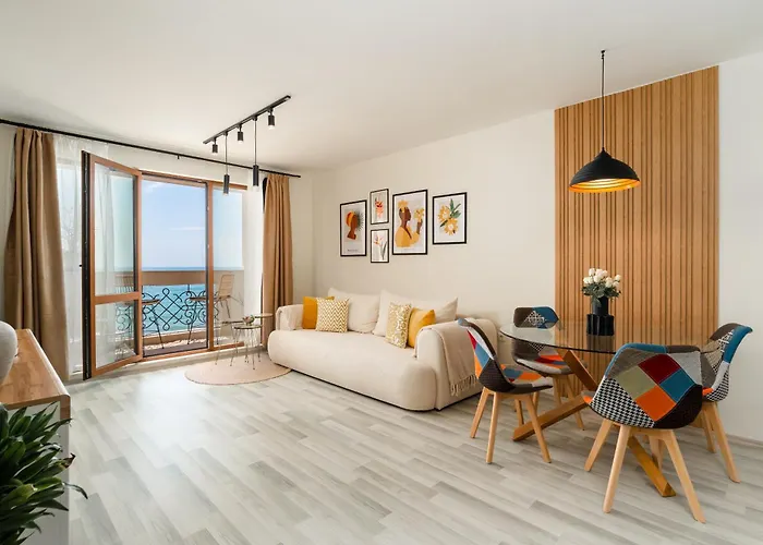 Apartamento Irini- Sea View, Free Parking, Complex Carpe Diem *